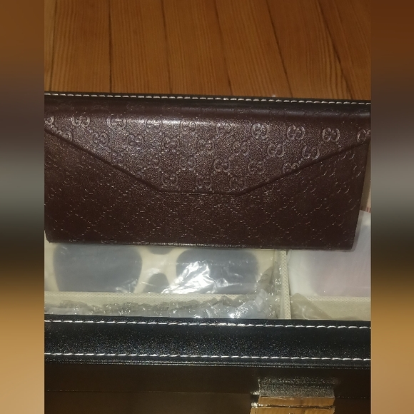 Gucci Polarized Sunglasses GG - Picture 9 of 11